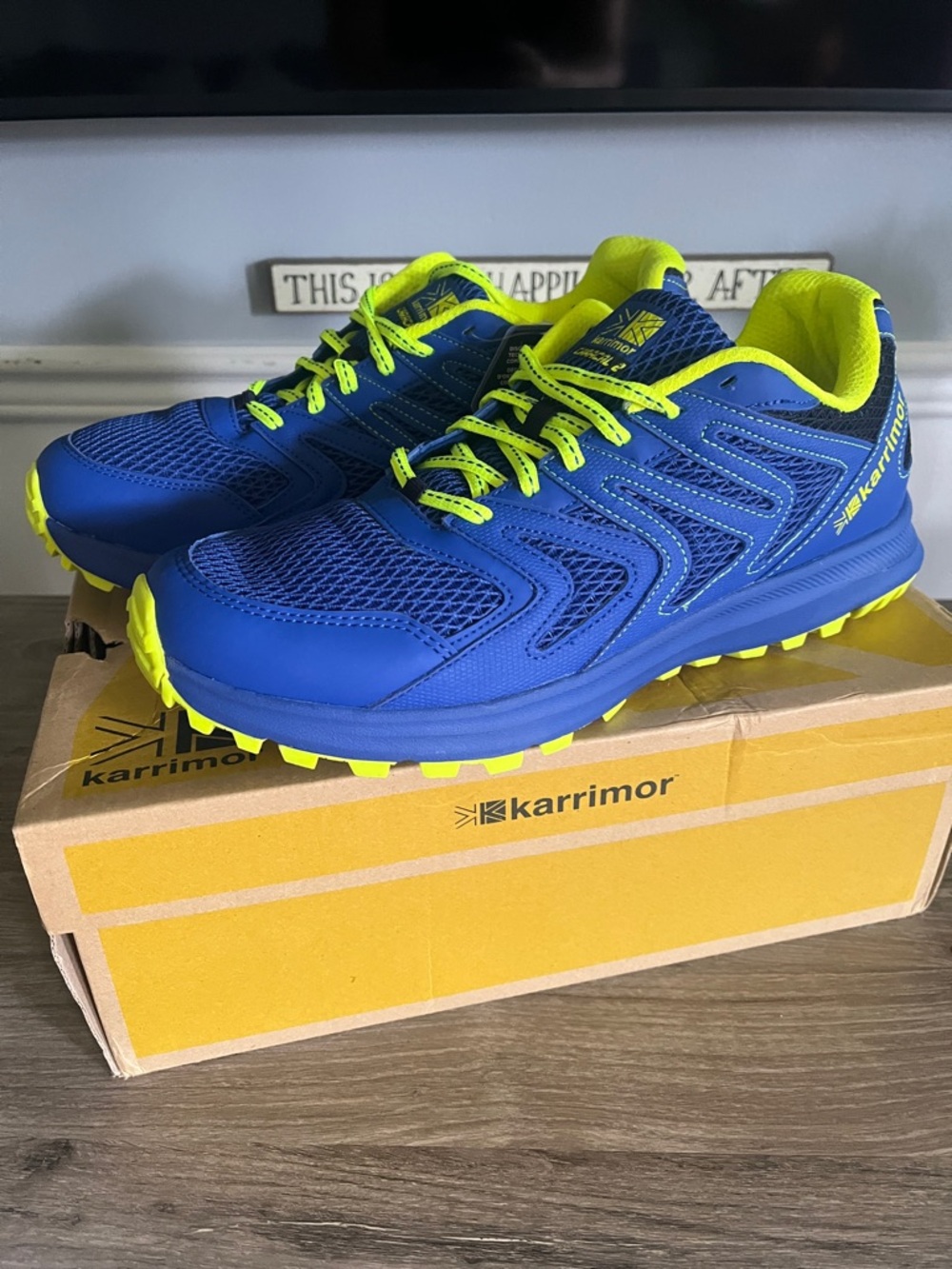 Karrimor caracal trail sneaker size 11 NEW IN BOX